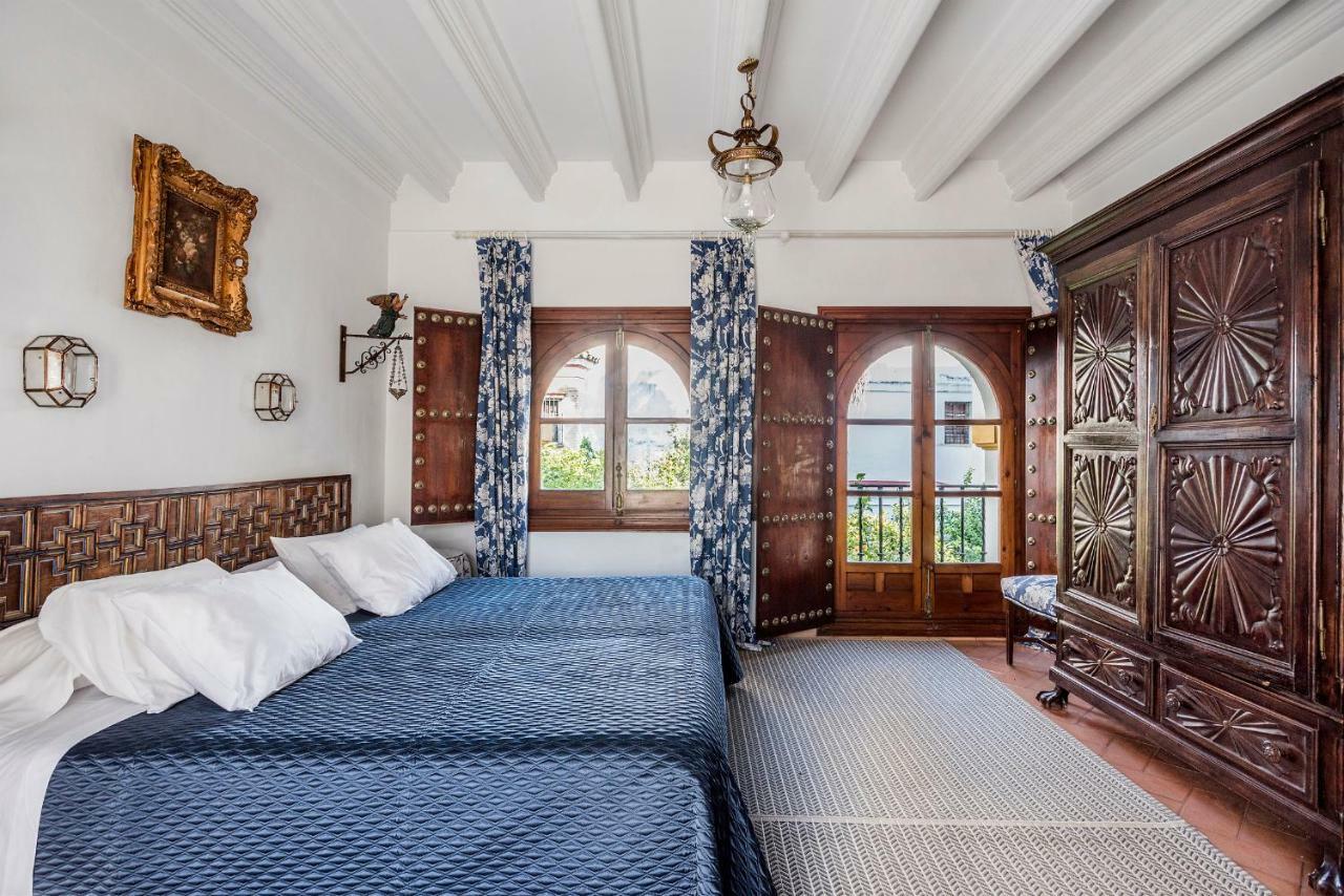 Villa Elvira, Exclusive Pool And Gardens In The Heart Of Sevilla 外观 照片
